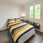 Nice Home In Portiragnes 펜션